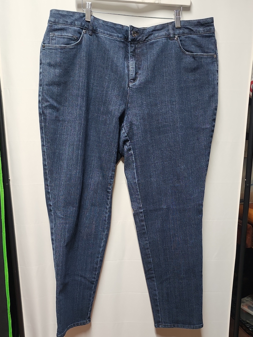 Liz Claiborne Ladies Secretly Slender Jeans